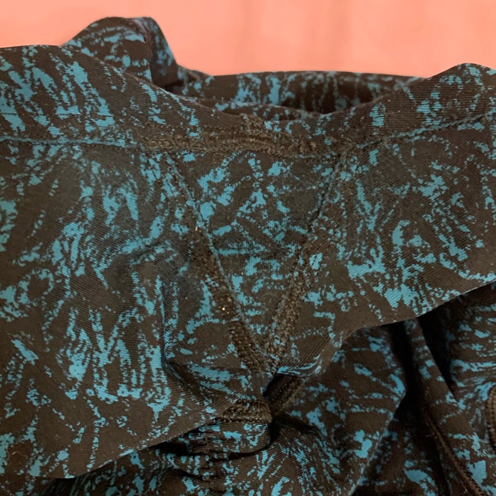 Lululemon Crops - Picture 4 of 5
